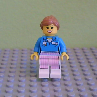 LEGO Minifigure-Ice Cream Jo-The LEGO Movie-TLM032-Creative Brick Builders